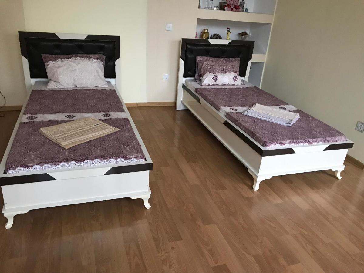 Beaming_House Hotel Şǝki Екстериор снимка