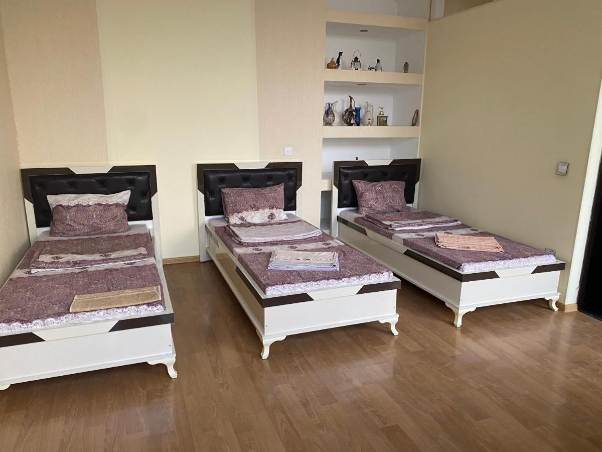 Beaming_House Hotel Şǝki Екстериор снимка