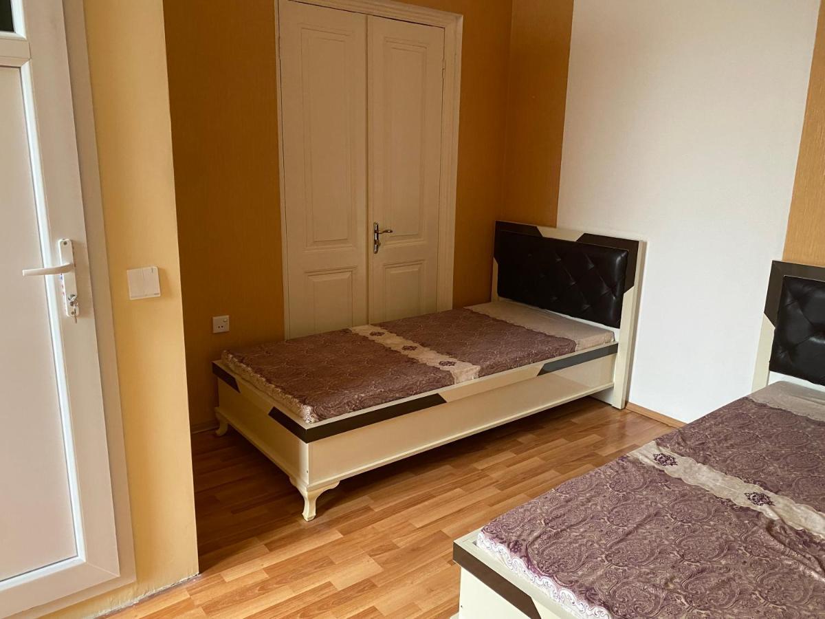 Beaming_House Hotel Şǝki Екстериор снимка